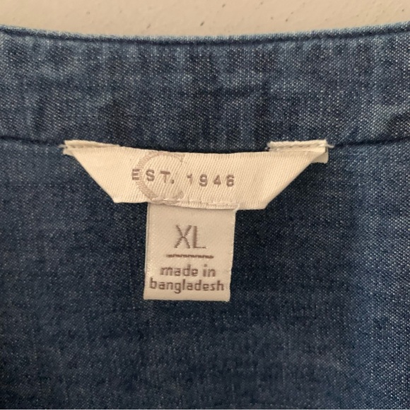 Denim V-Neck Blouse with Zipper - Picture 3 of 7